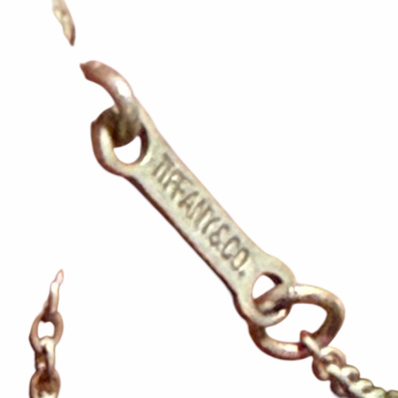 Tiffany & Co. Silvery Necklace by Elsa Peretti - Picture 3 of 9